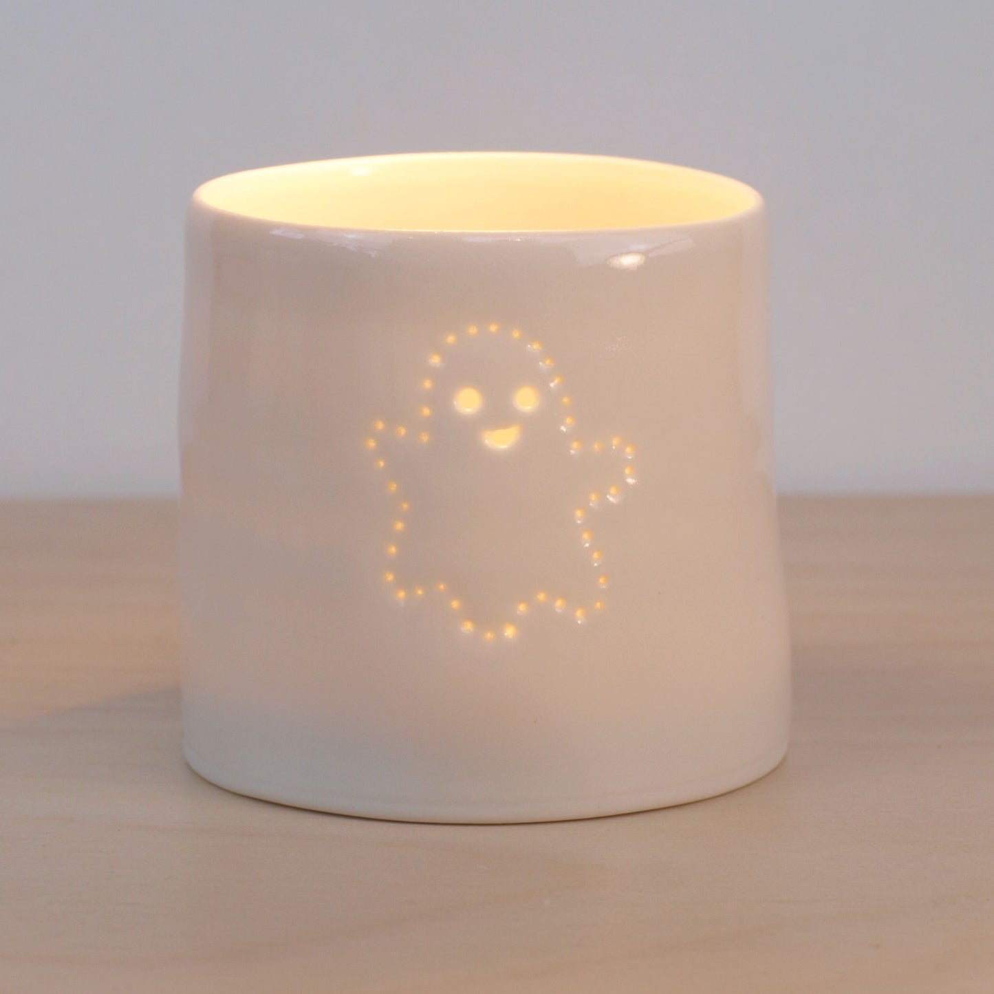 Ghost mini porcelain tealight holder