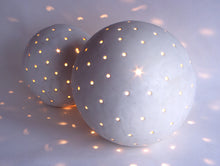 Load image into Gallery viewer, Luna Snowball Light - Small Glazed