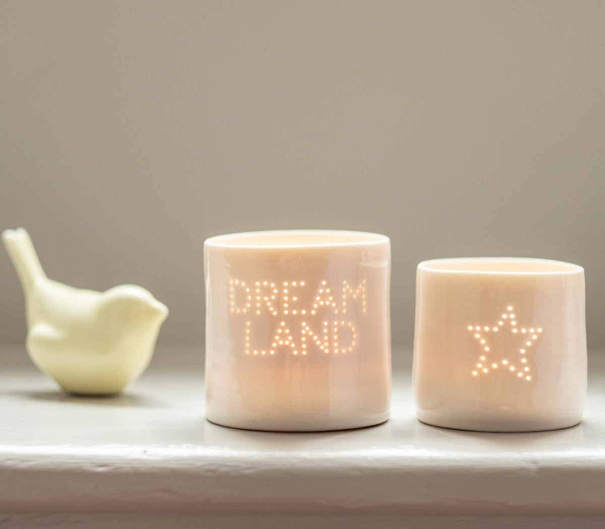 Single star mini porcelain tealight holder