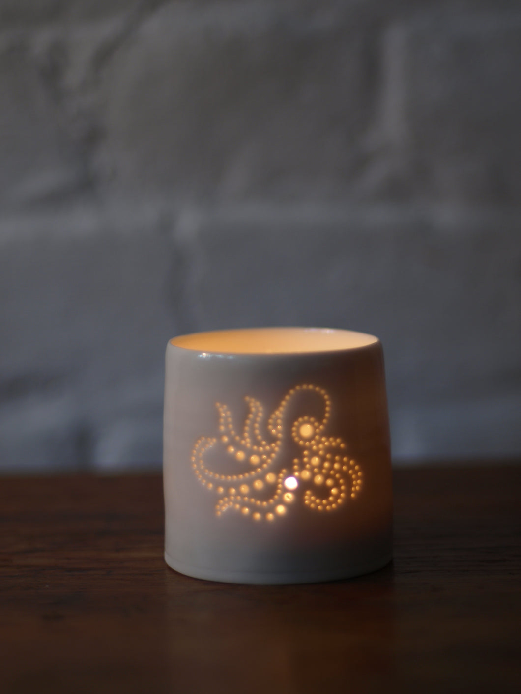 Octopus mini porcelain tealight holder
