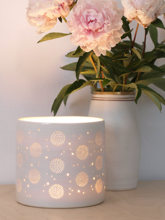 Dandelion porcelain lamp
