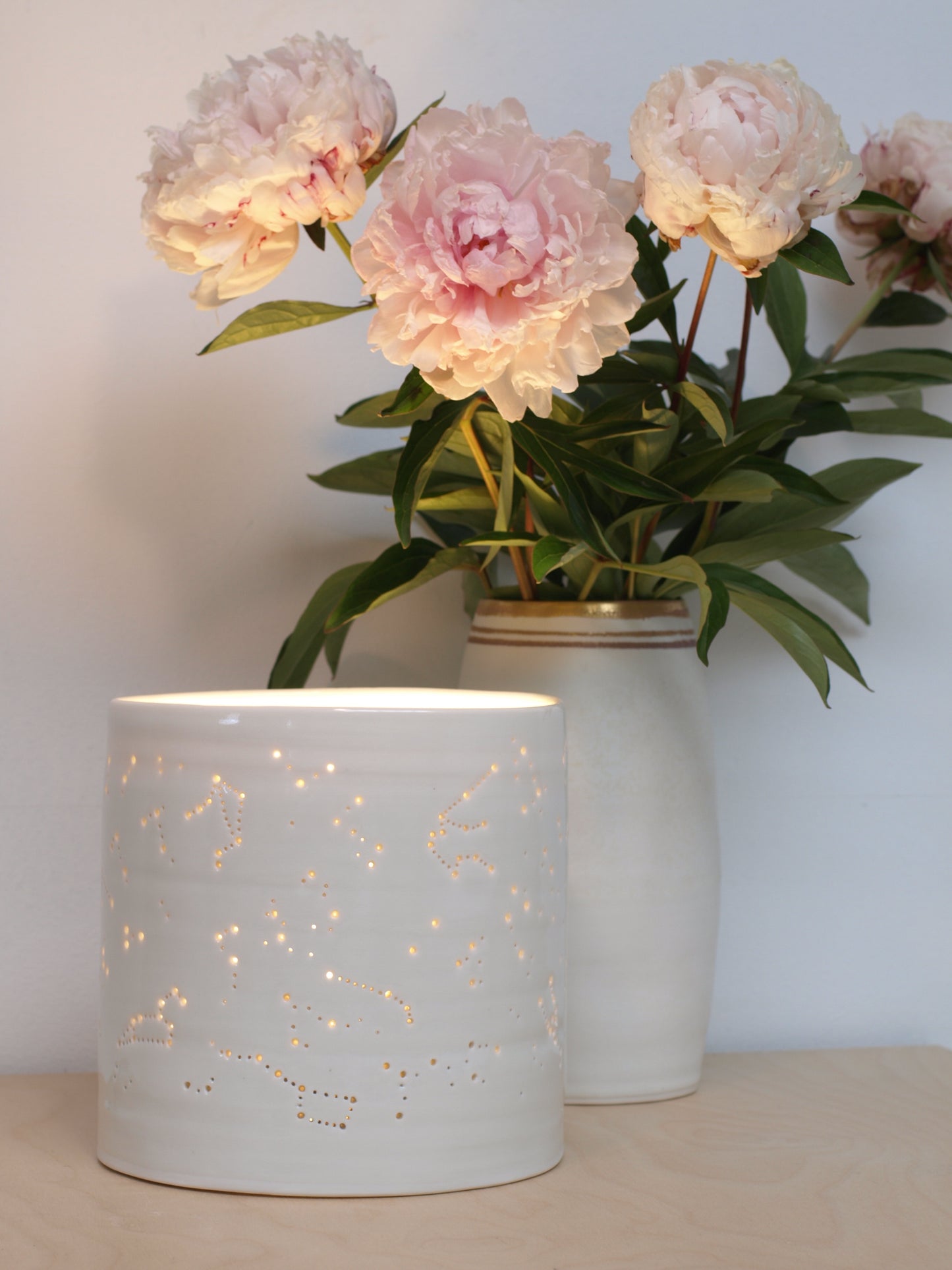 Constellations porcelain lamp