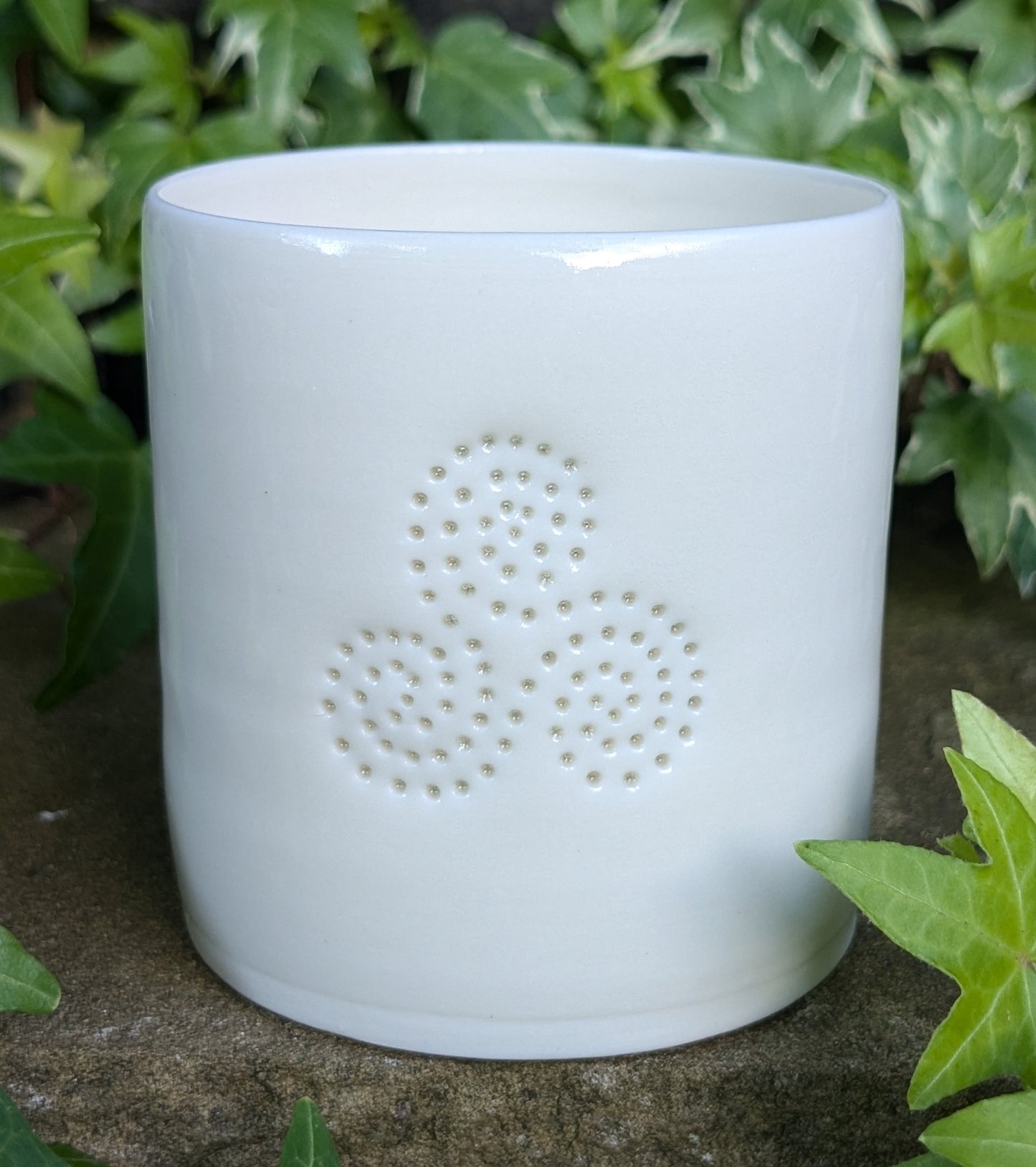 Triskelion mini porcelain tealight holder