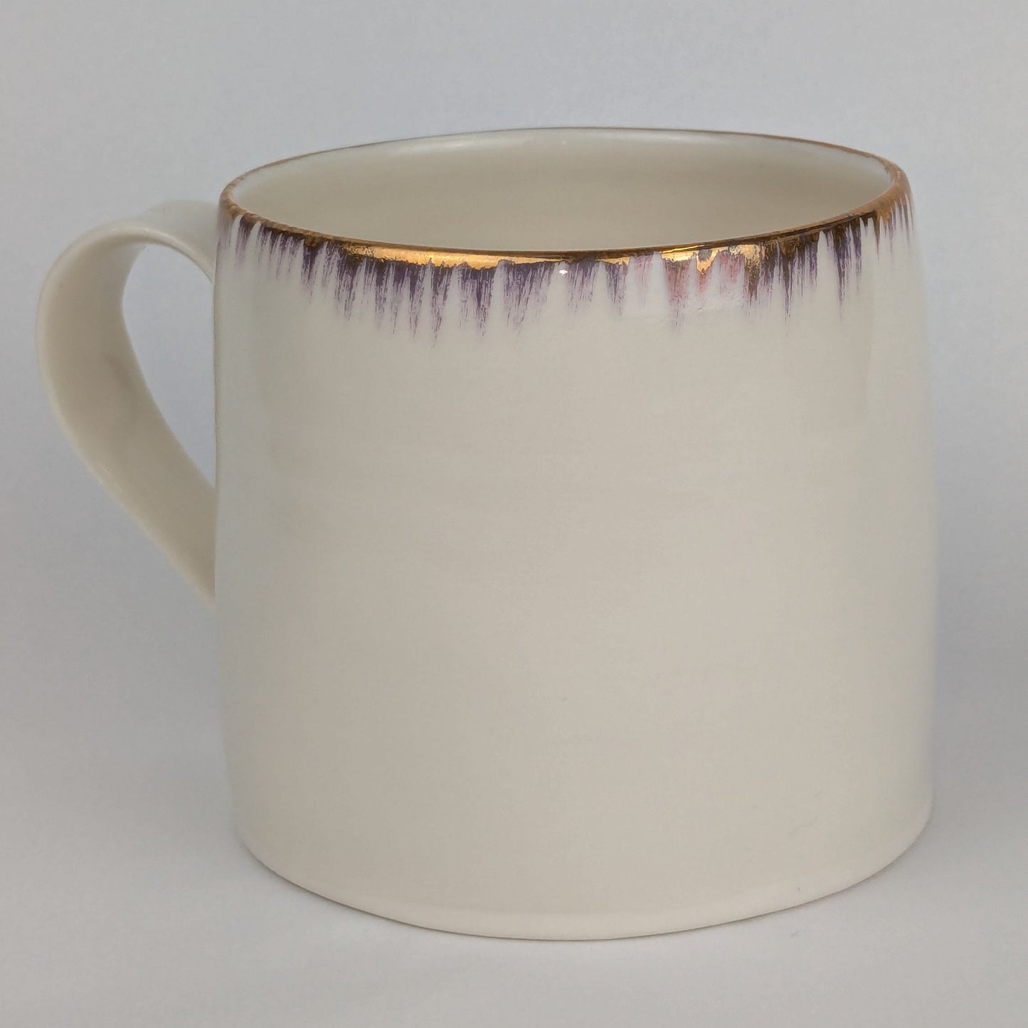 Gold Lustre brushed edge porcelain mug