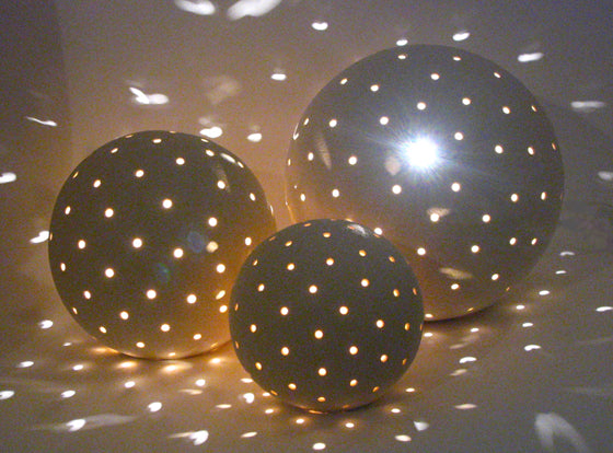 Luna Snowball Light - Small Textured Finish