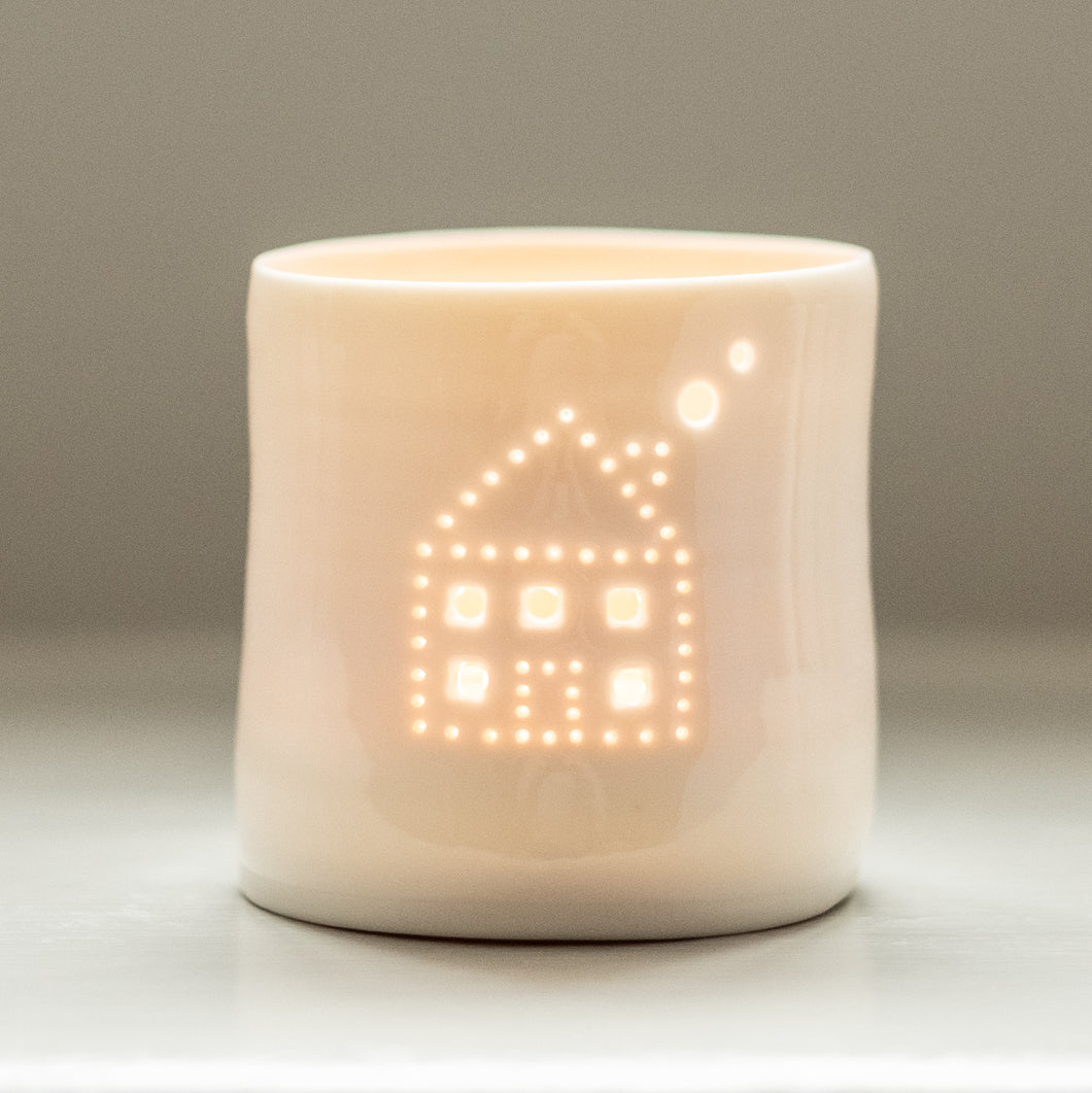 House mini porcelain tealight holder