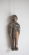 Load image into Gallery viewer, Luna Light Paul - Silver Lustre porcelain light pull

