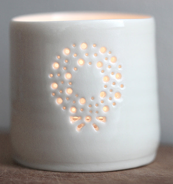 Wreath mini porcelain tealight holder
